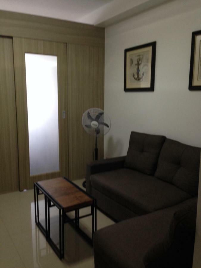 מנילה Shore Residences Moa מראה חיצוני תמונה